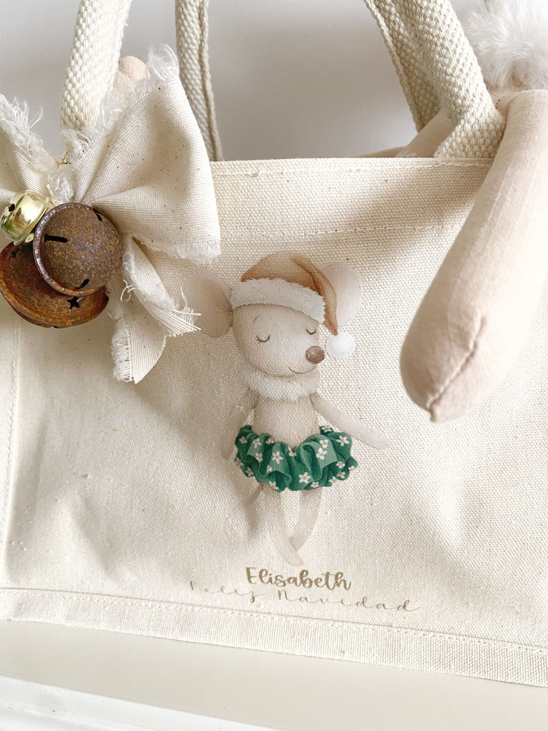 Bolsa de tela navideña personalizada con el nombre del niño, para guardar el muñeco de trapo