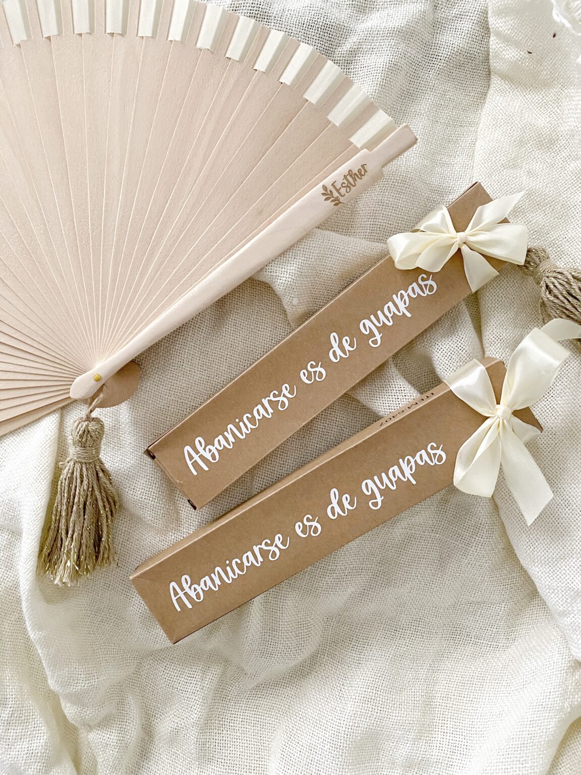 Abanico personalizado - Isi y Ro | Regalos personalizados | Detalles
