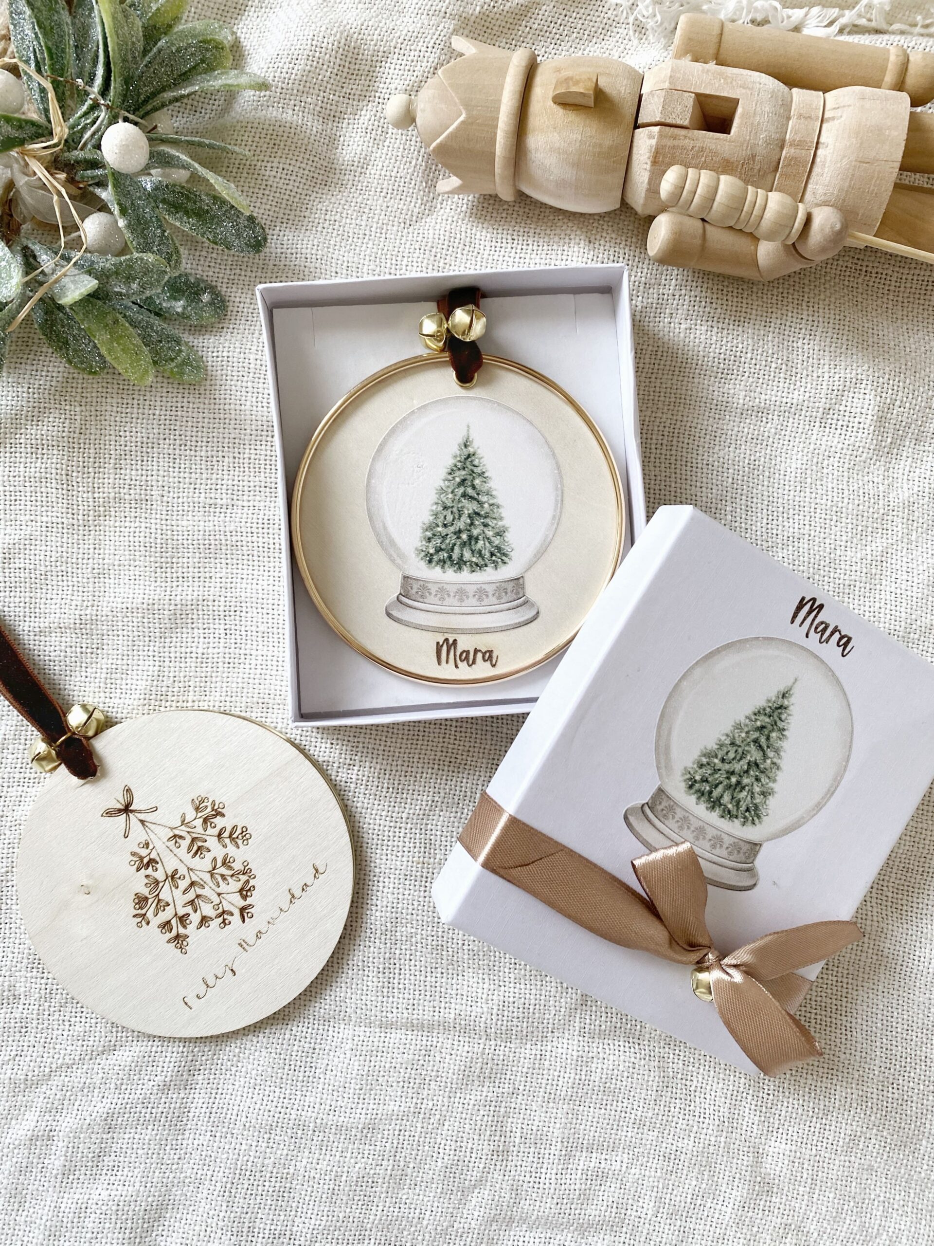 Caja regalo bola Navidad diseño juego