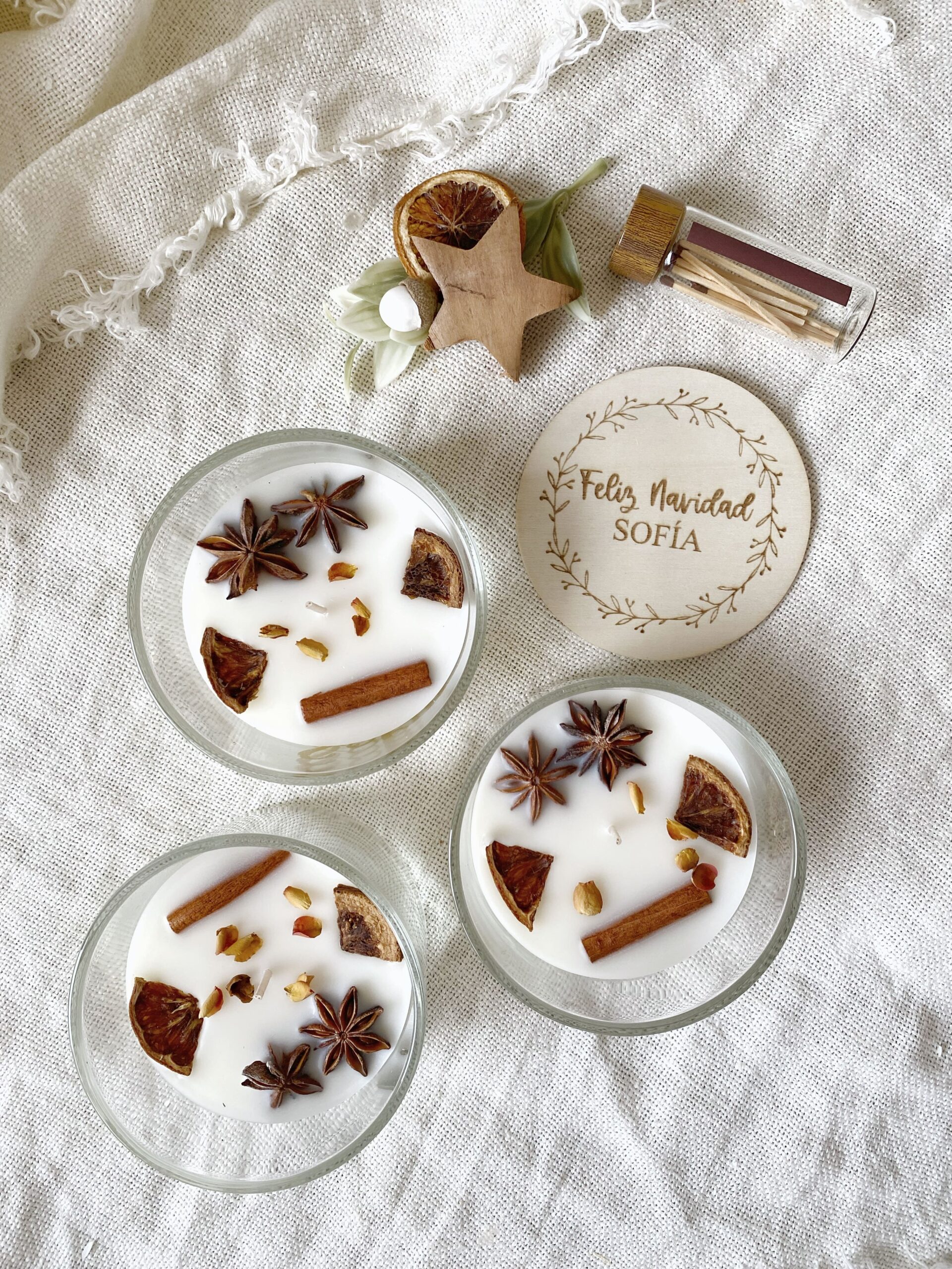 egalo original de Navidad: vela aromática con mensaje personalizado