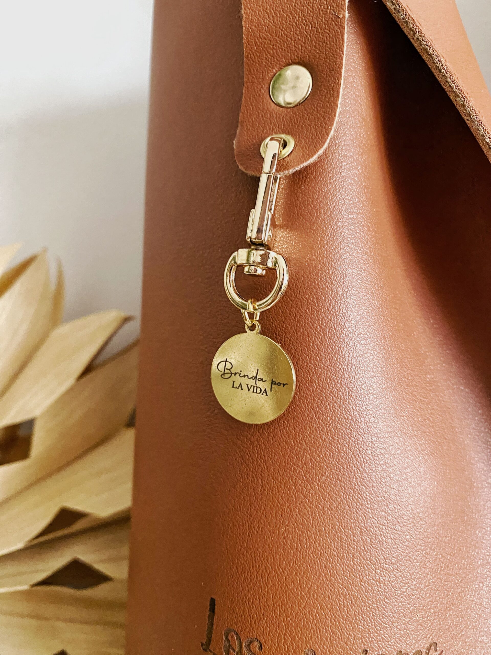 Idea de regalo Navidad: botellero personalizado con acabados de calidad