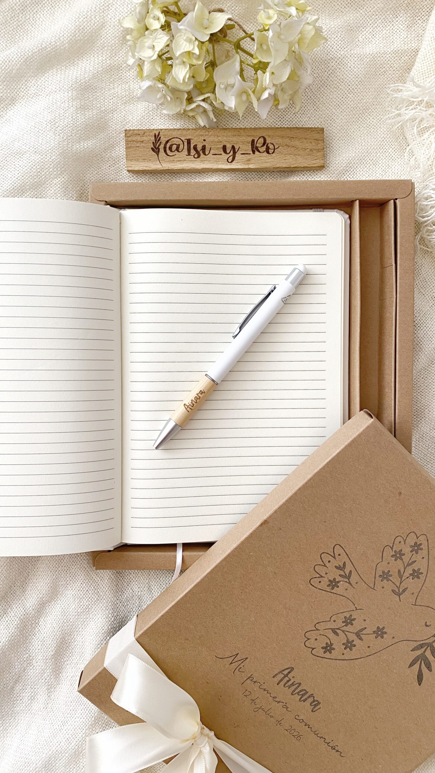 regalos personalizados para comunion cuaderno y boligrafo